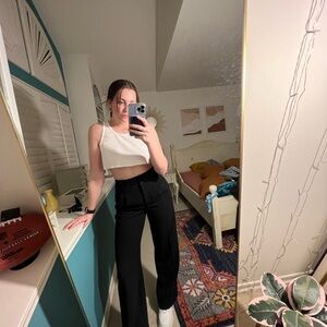 Aritzia Wilfred Effortless Pant, Black, Size 6